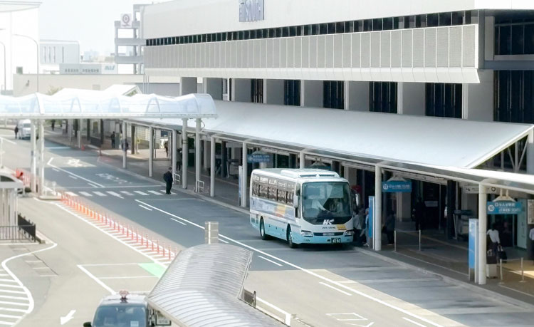 大阪空港ホテルからラクラク現地へ！